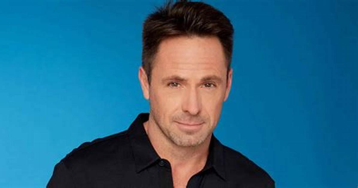 William deVry Net Worth